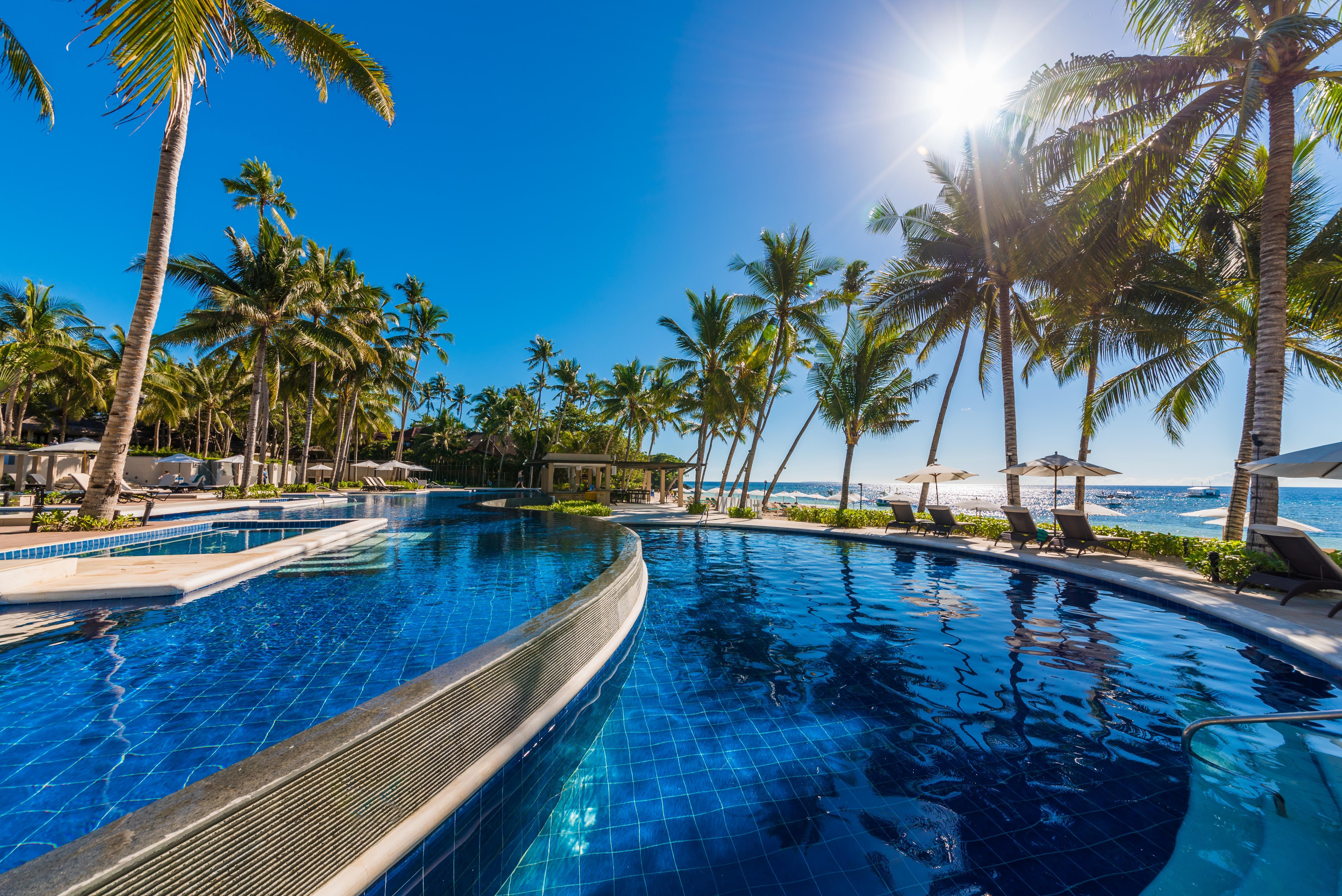 Henann Resort Alona Beach Panglao Εξωτερικό φωτογραφία The pool at the Sheraton Resort