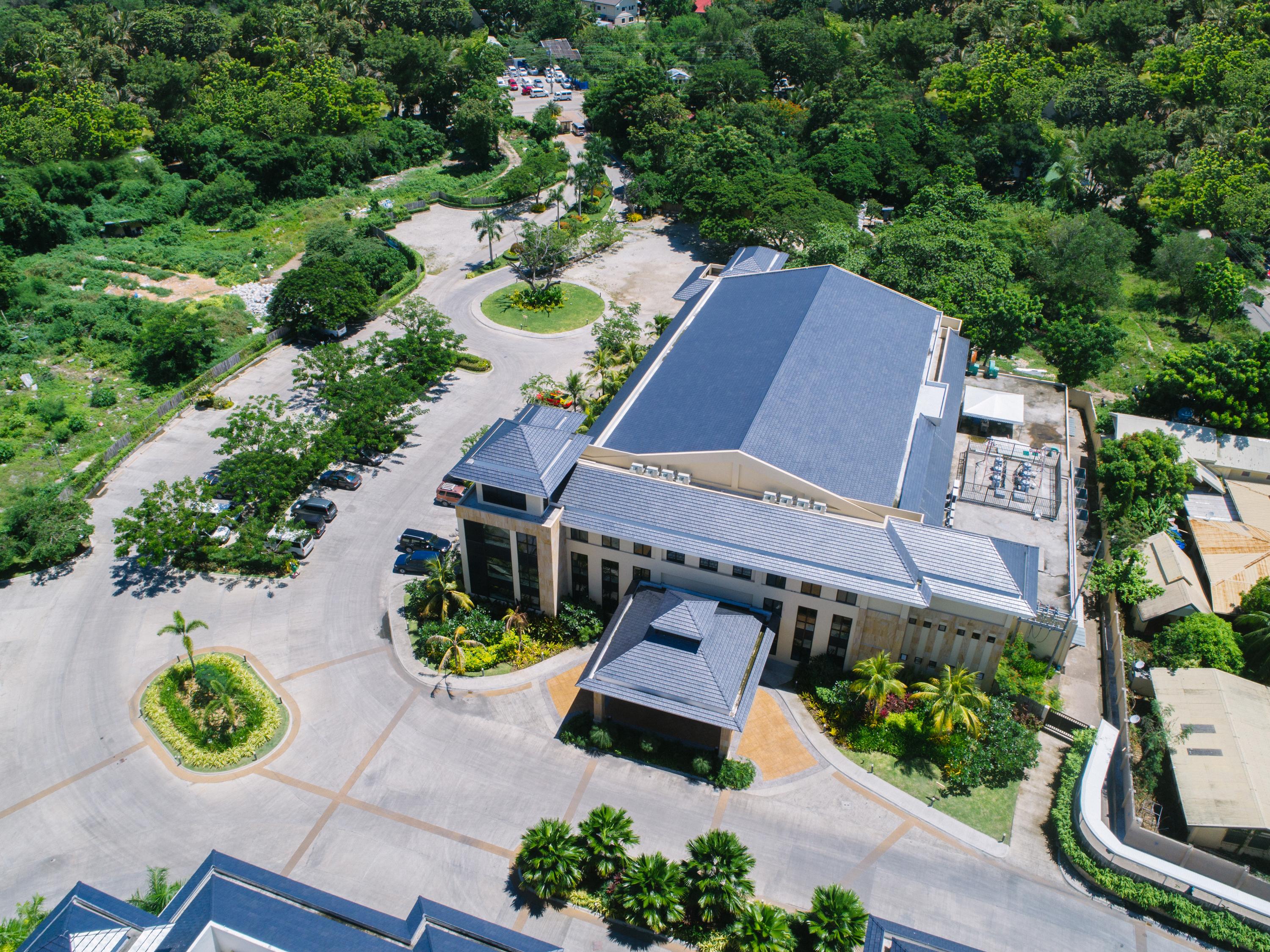 Henann Resort Alona Beach Panglao Εξωτερικό φωτογραφία Aerial view of the Cairns Performing Arts Centre