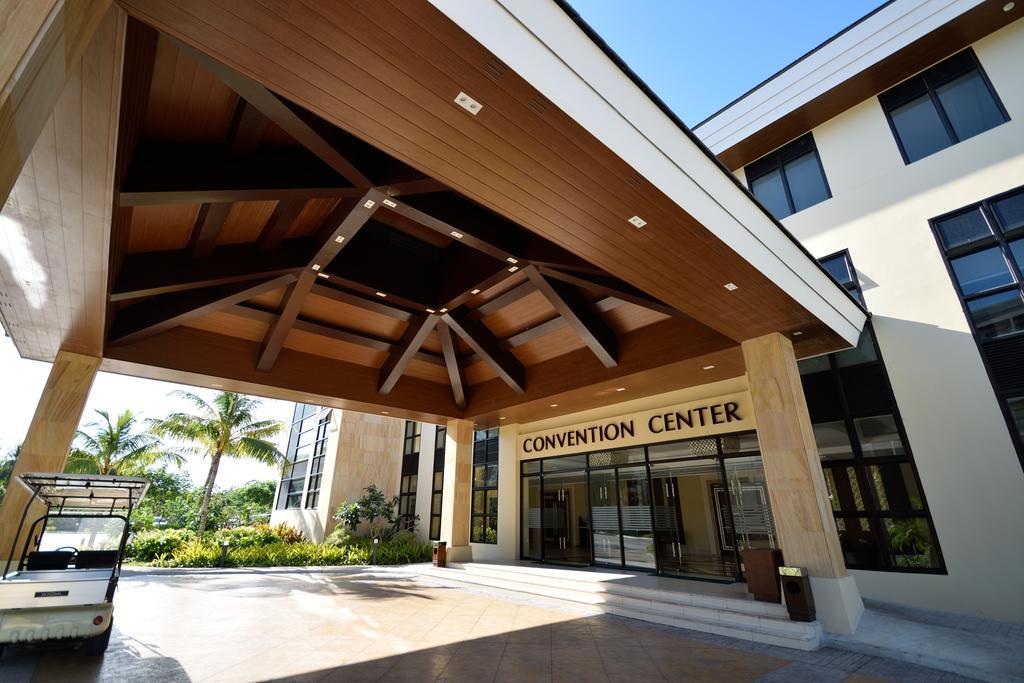 Henann Resort Alona Beach Panglao Εξωτερικό φωτογραφία The Convention Center