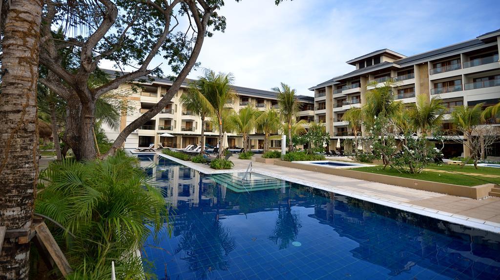 Henann Resort Alona Beach Panglao Εξωτερικό φωτογραφία The pool at the Shangri-La Hotel, Manila