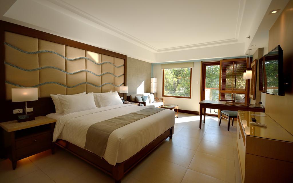 Henann Resort Alona Beach Panglao Εξωτερικό φωτογραφία Deluxe Room
