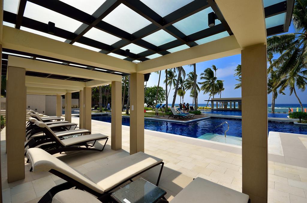 Henann Resort Alona Beach Panglao Εξωτερικό φωτογραφία The pool at the Sheraton Maldives Resort & Spa